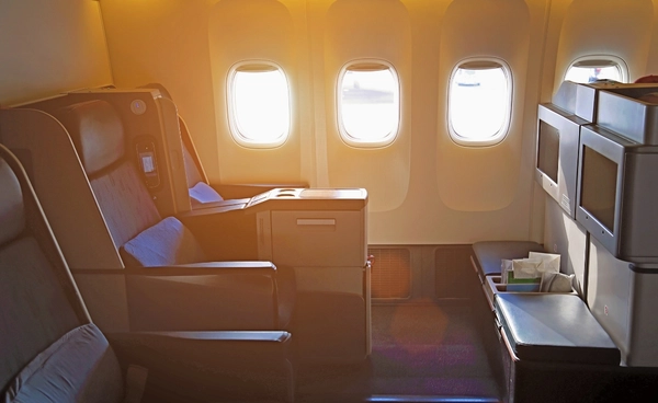 ตำแหน่งใหญ่แค่ไหน? ได้สิทธิ์นั่ง First Class ไปราชการต่างประเทศ