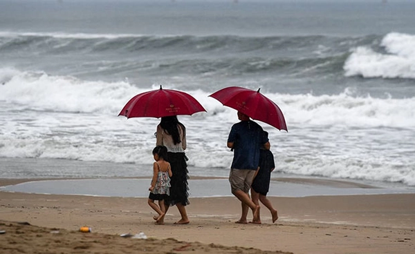 พยากรณ์อากาศวันนี้ 26 กุมภาพันธ์ ภาคใต้ฝนถล่ม - เหนืออีสานอากาศเย็น