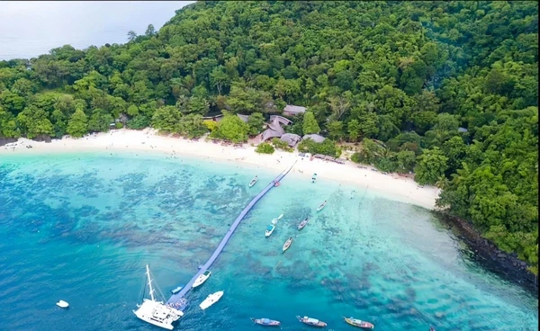 "หาดบานานาบีช" เกาะเฮของภูเก็ต ขึ้นสุดยอดชายหาดอันดับ 2 ของโลก