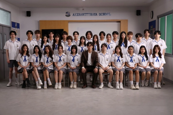  “มิว ศุภศิษฏ์” นำทัพนักแสดงวัยรุ่นกว่า 30 ชีวิต สอนบทเรียนสุดโหด ใน “HOMEROOM 29 ตัวประกัน”  