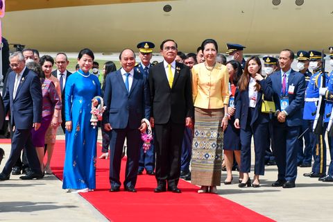 APEC 2022 ประมวลภาพ นายกรัฐมนตรีต้อนรับประธานาธิบดีเวียดนามและภริยา 