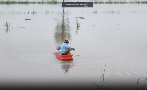 น้ำป่าเซาะคันคลองประตูระบายน้ำขาด ที่ จ.พิจิตร