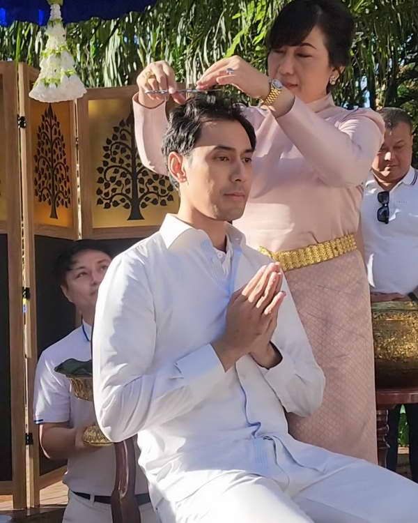 เอส กันตพงศ์ ปลงผมเข้าพิธีอุปสมบทแล้ว ก่อนบินศึกษาพระธรรมที่อินเดีย