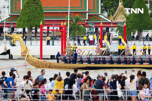 กองทัพเรือเตรียมความพร้อม ผูกทุ่นประกอบกาพย์เห่เรือเฉลิมพระเกียรติในหลวง