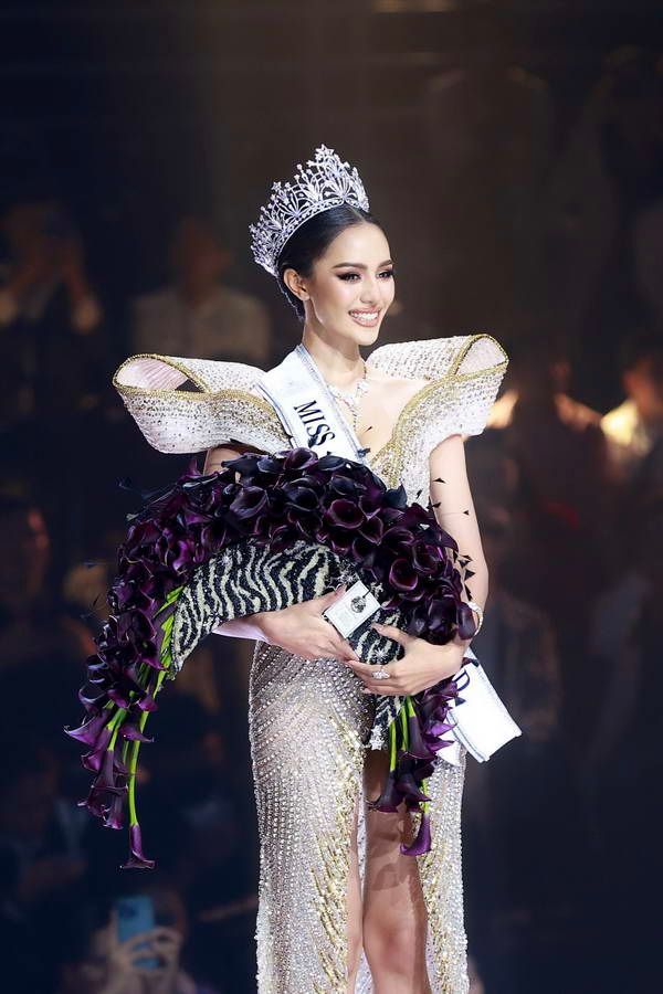 โอปอล สุชาตา คือใคร? สาวตาคมผู้ครองตำแหน่ง Miss Universe Thailand 2024