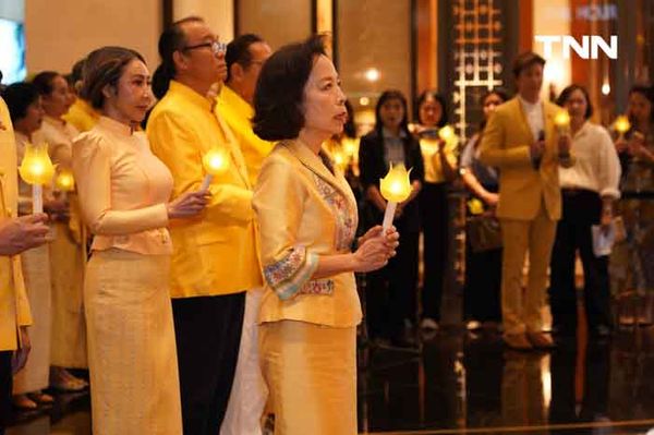 ไอคอนสยามถวายพระพรชัยมงคล ในงาน“สายนทีแห่งน้ำพระทัย สร้างสุขไทยให้เรืองรอง” 