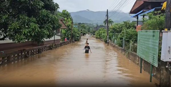 เชียงรายเจอน้ำป่าซัดบ้านปางหัดรอบ2 บ้านเรือน-โรงเรียนเสียหายหนัก