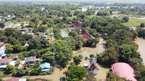 โคราชอ่วม! ลำน้ำมูลทะลักท่วมบ้านโนนสูงกว่า 200 หลังคาเรือน