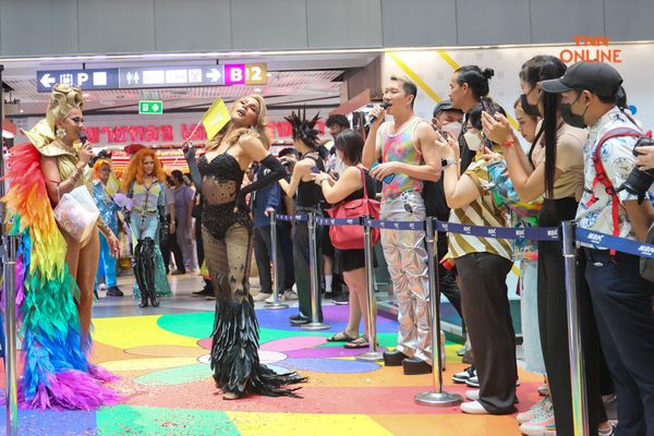 ครั้งแรกกับ DRAG PRIDE  แฟชั่นโชว์บน Runway ยาวกว่า 700 เมตร