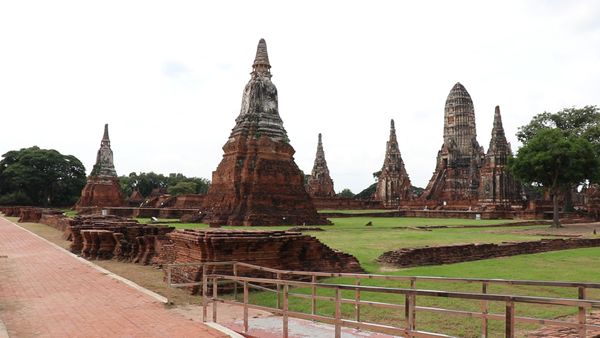 พระนครศรีอยุธยา เสริมเขื่อนริมเจ้าพระยา ป้องกันน้ำท่วมโบราณสถาน