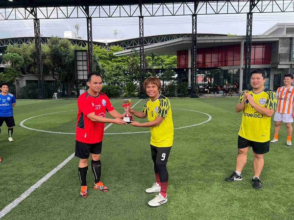 TNNFC คว้าแชมป์แรกของปี ในศึกฟุตบอลเจ็คคนสี่เส้า TDPK VALLEY INVITATION CUP 2024