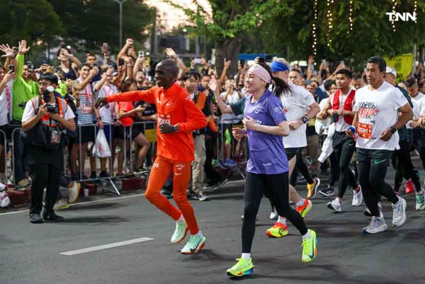 ประมวลภาพ พระราชินี ทรงร่วมกิจกรรมวิ่งผ่าเมือง Amazing thailand Marathon Bangkok 2024