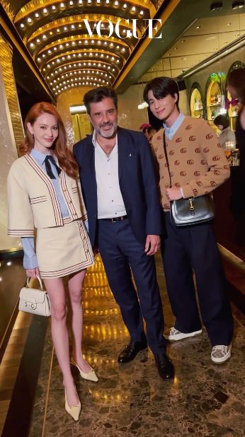 'กลัฟ คณาวุฒิ - ใหม่ ดาวิกา'!! หล่อสวยสุดคูลร่วมดินเนอร์ต้อนรับ ก่อนชมโชว์ GUCCI ที่กรุงโซล