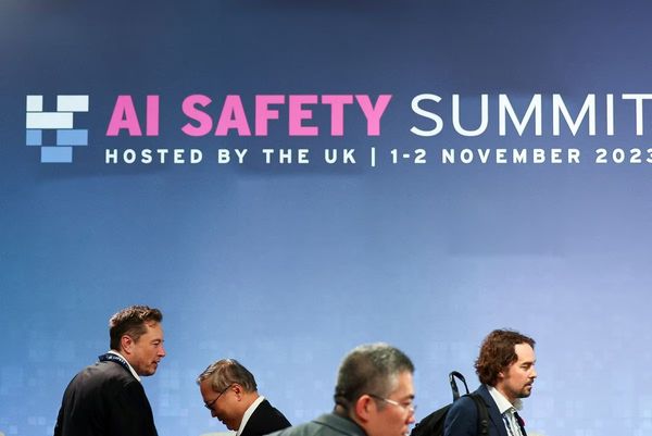 “จีน” ยอมจับมือ “อเมริกา” หาวิธีรับมือความเสี่ยงเอไอในงาน “AI Safety Summit” 