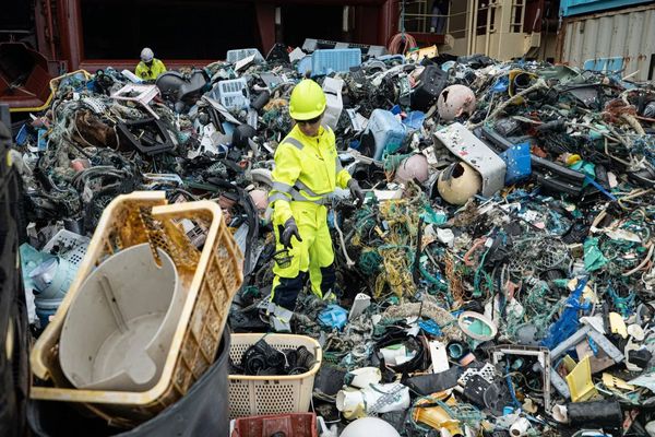 กำจัดขยะในแพขยะใหญ่แปซิฟิก เทคโนโลยีจาก The Ocean Cleanup