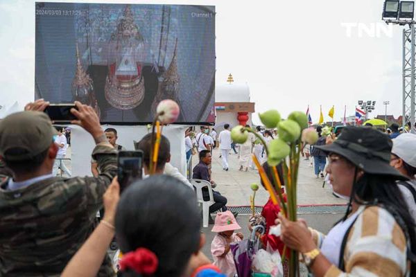 วันสุดท้ายเนืองแน่น ชาวพุทธเข้ากราบพระบรมสารีริกธาตุและพระอรหันตธาตุ