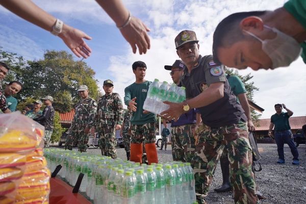 CP – CPF และกลุ่มธุรกิจในเครือฯ มอบวัตถุดิบประกอบอาหาร หนุนโรงครัวเคลื่อนที่ ช่วยผู้ประสบภัยน้ำท่วมจ.พัทลุง