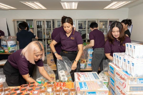 สยามพิวรรธน์ผนึกกำลังพันธมิตร เปิดศูนย์กลางรับบริจาคช่วยผู้ประสบอุทกภัย