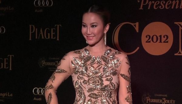 “The Voice of China”หุ้นตกไม่หยุดหลังมีคลิป “Coco Lee” ประท้วงรายการ