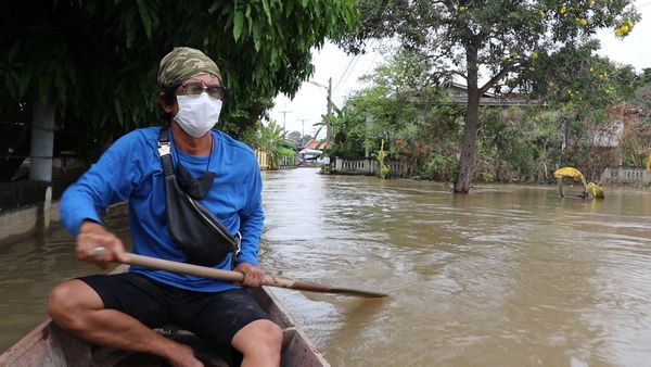 น้ำท่วมอยุธยา บ้านกุ่มบางบาล ยังจมบาดาล