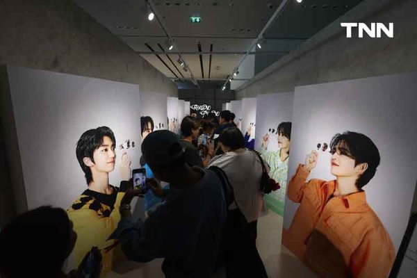 เบื้องหลังเวิลด์ทัวร์ ของวงไอดอลสุดฮอตจากเกาหลี SEVENTEEN ในนิทรรศการ SEVENTEEN Exhibition 'FOLLOW FELLOW' ครั้งแรกในเมืองไทย