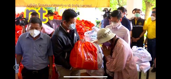 สถานการณ์น้ำท่วมอ่างทอง สิงห์บุรี ยังหนัก-ชัยวุฒิ ลงพื้นที่ช่วยเหลือผู้ประสบภัย