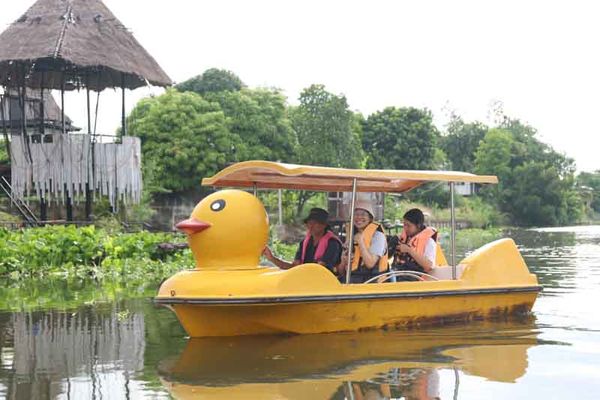 ชวนตะลุยชุมชนตำบลศาลายา เที่ยวชุมชนพร้อมชิมหมูกระทะถาดยักษ์นานาชาติ