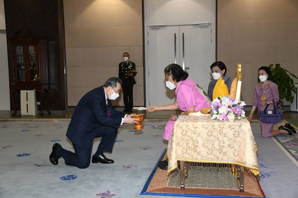 ครอบครัวเจียรวนนท์ และ ผู้ร่วมทำบุญบำเพ็ญกุศล “คุณหญิงเทวี เจียรวนนท์” บริจาค 80 ล้านบาท เพื่อสมทบทุนก่อสร้างโรงพยาบาลจุฬาลงกรณ์ สภากาชาดไทย