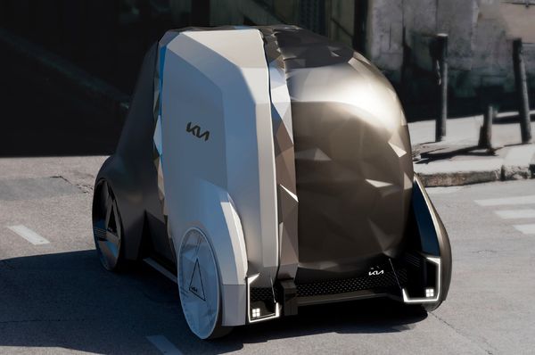 KIA Pod ยานพาหนะแห่งอนาคต เดินทางอัตโนมัติ ทำงานไปด้วยได้แบบไร้รอยต่อ