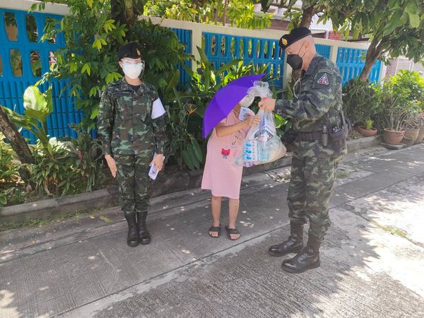 กองทัพไทย ปฎิบัติการเชิงรุกช่วยประชาชน-นำผู้ป่วยโควิดส่ง รพ.