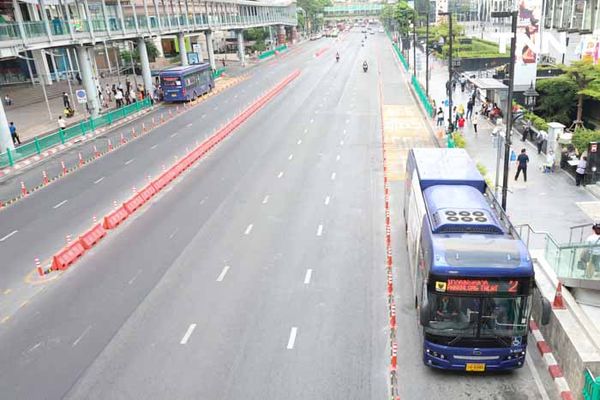 Bus Lane ราชประสงค์ แก้ปัญหารถจอดแช่หน้าป้ายรถเมล์