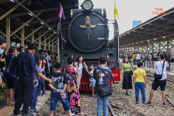 วันหยุดพ่อพาเที่ยว นั่งรถไฟย้อนยุคไปกับหัวรถจักรไอน้ำ