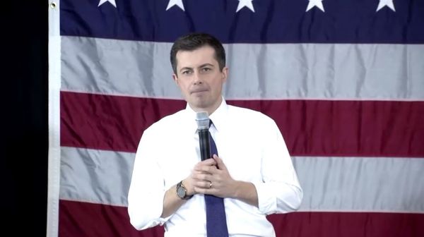 ทำความรู้จัก Pete Buttigieg ม้ามืดพรรคเดโมแครต ชิงศึกปธน.สหรัฐฯ