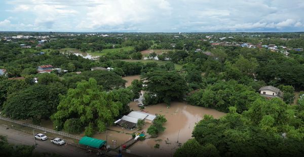 วิกฤตน้ำท่วมอีสาน! คันดินขาด-ฝายพัง เจอทั้งภัยแล้ง-น้ำหลาก