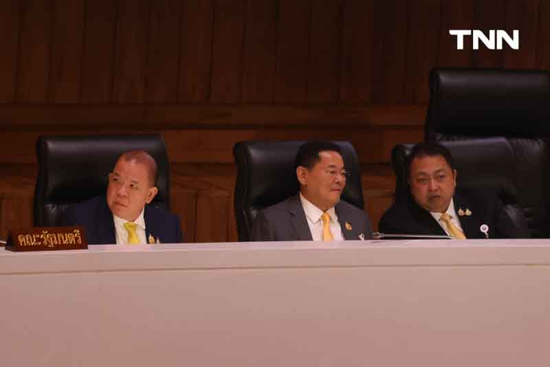 ประมวลภาพ ประชุมร่วมรัฐสภา เป็นพิเศษ เพื่อพิจารณาเรื่องด่วน กรอบระยะเวลา 29 ชั่วโมง