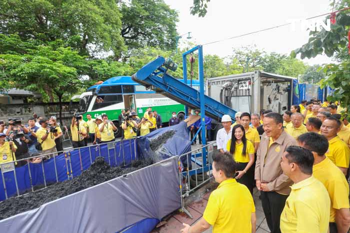 นายกฯ ลงพื้นที่ตรวจโครงการ พัฒนาคู คลอง บำบัดน้ำเสีย ในเกาะรัตนโกสินทร์ฯ