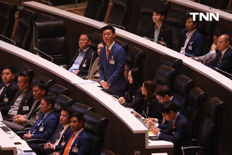 ประมวลภาพ ประชุมร่วมรัฐสภา เป็นพิเศษ เพื่อพิจารณาเรื่องด่วน กรอบระยะเวลา 29 ชั่วโมง