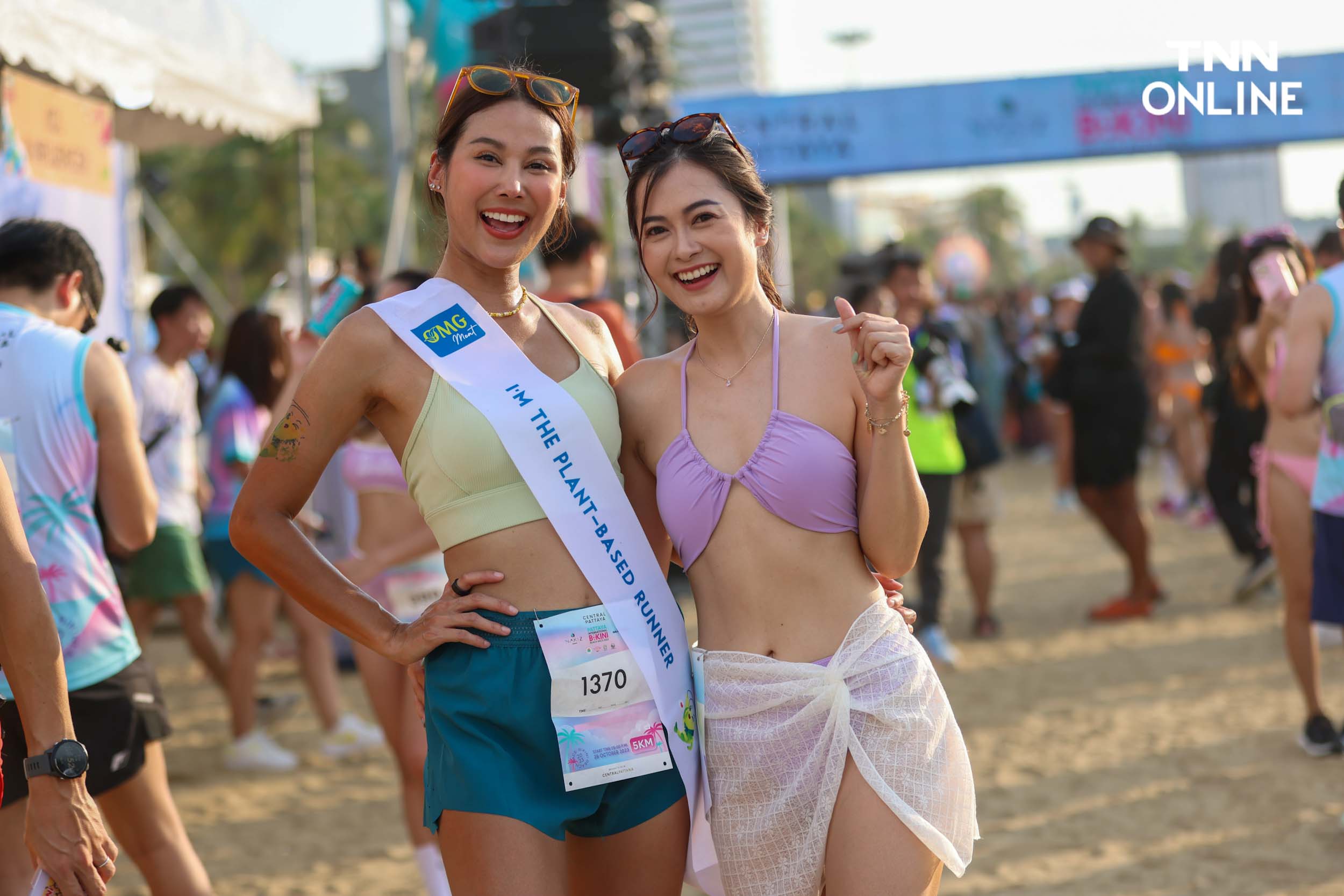 ใส่บิกินีอวดหุ่นสวย นักวิ่งกว่า 4,000 คน ร่วมวิ่งริมหาดพัทยา