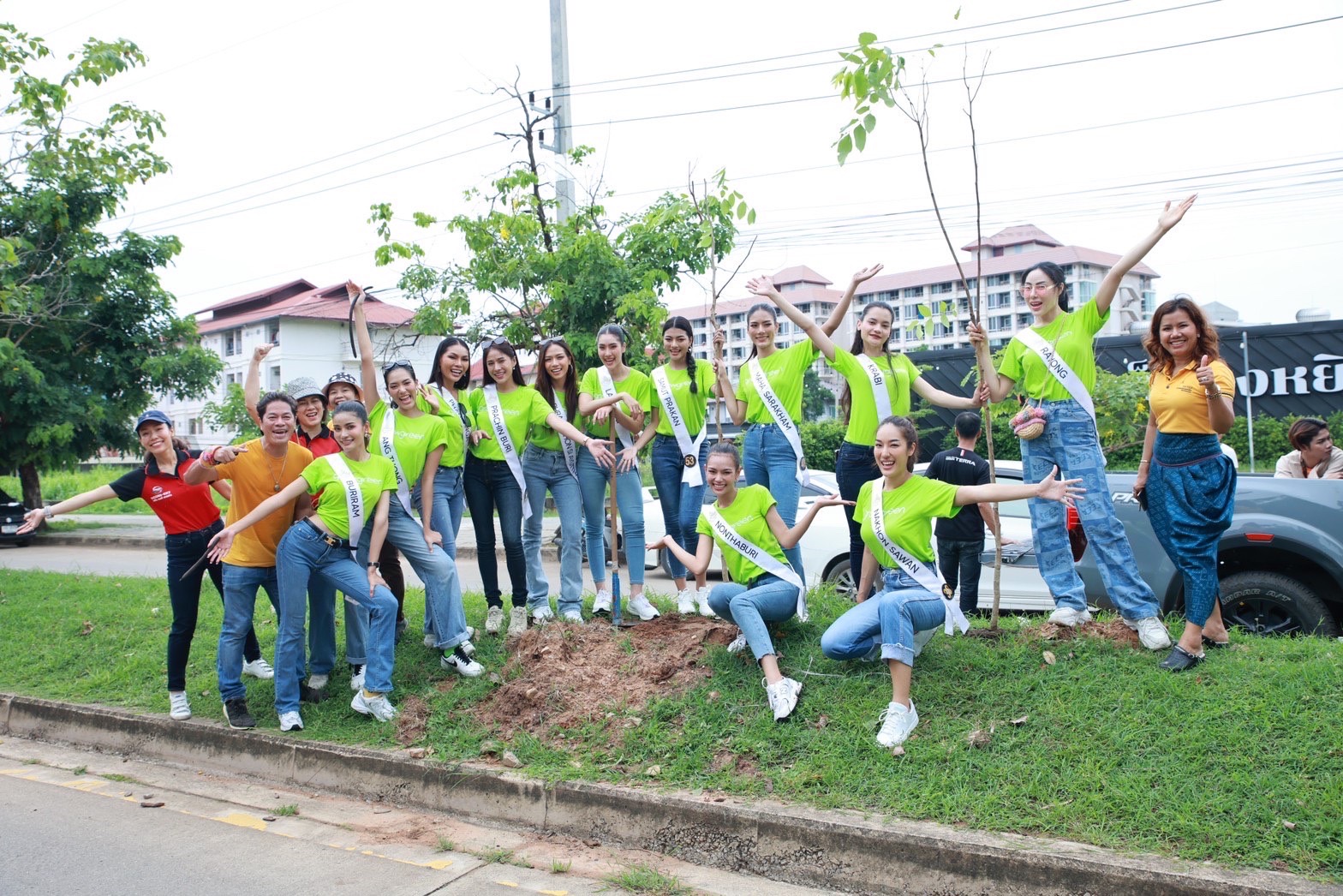 คนสวยสายกรีน MUT 2023” เยือนขอนแก่น ปลูกต้นคูนลดโลกร้อน กับแคมเปญ AssetWise  “GrowGreen” 