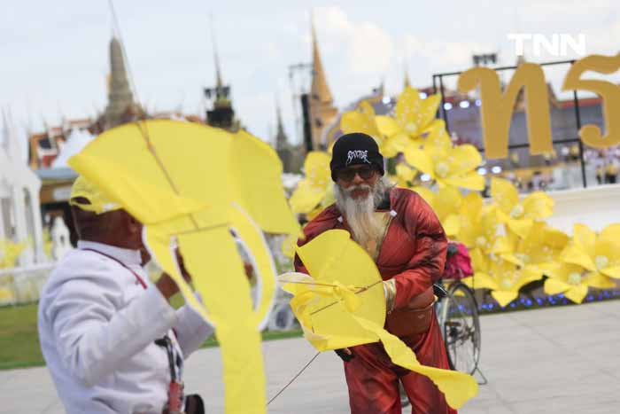 ว่าวเฉลิมพระเกียรติ 72 พรรษา งานมหรสพสมโภช ณ ท้องสนามหลวง