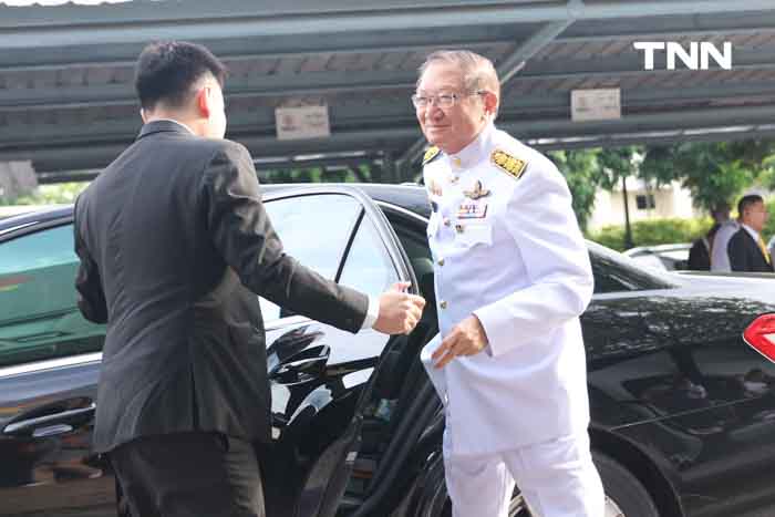 ประมวลภาพ “แพทองธาร” เข้าพิธีรับพระบรมราชโองการโปรดเกล้าฯ เป็นนายกรัฐมนตรี