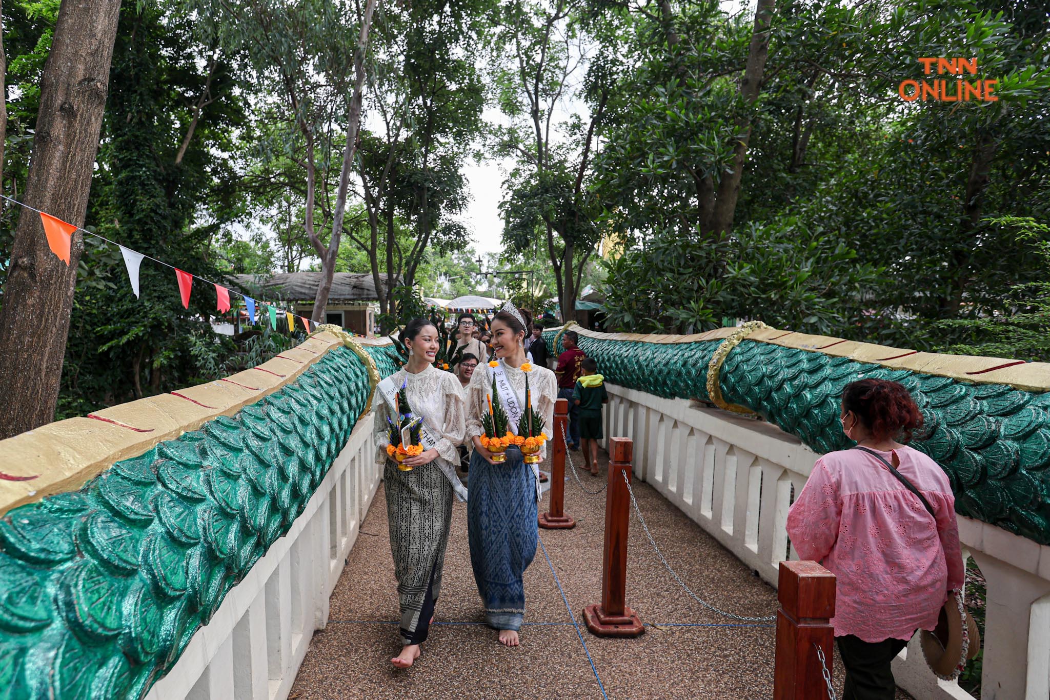 เที่ยวคำชะโนดกับ MUT อุดรฯ ซาร่า-มิ้ว สักการะสิ่งศักดิ์สิทธิ์หลังรับตำแหน่ง