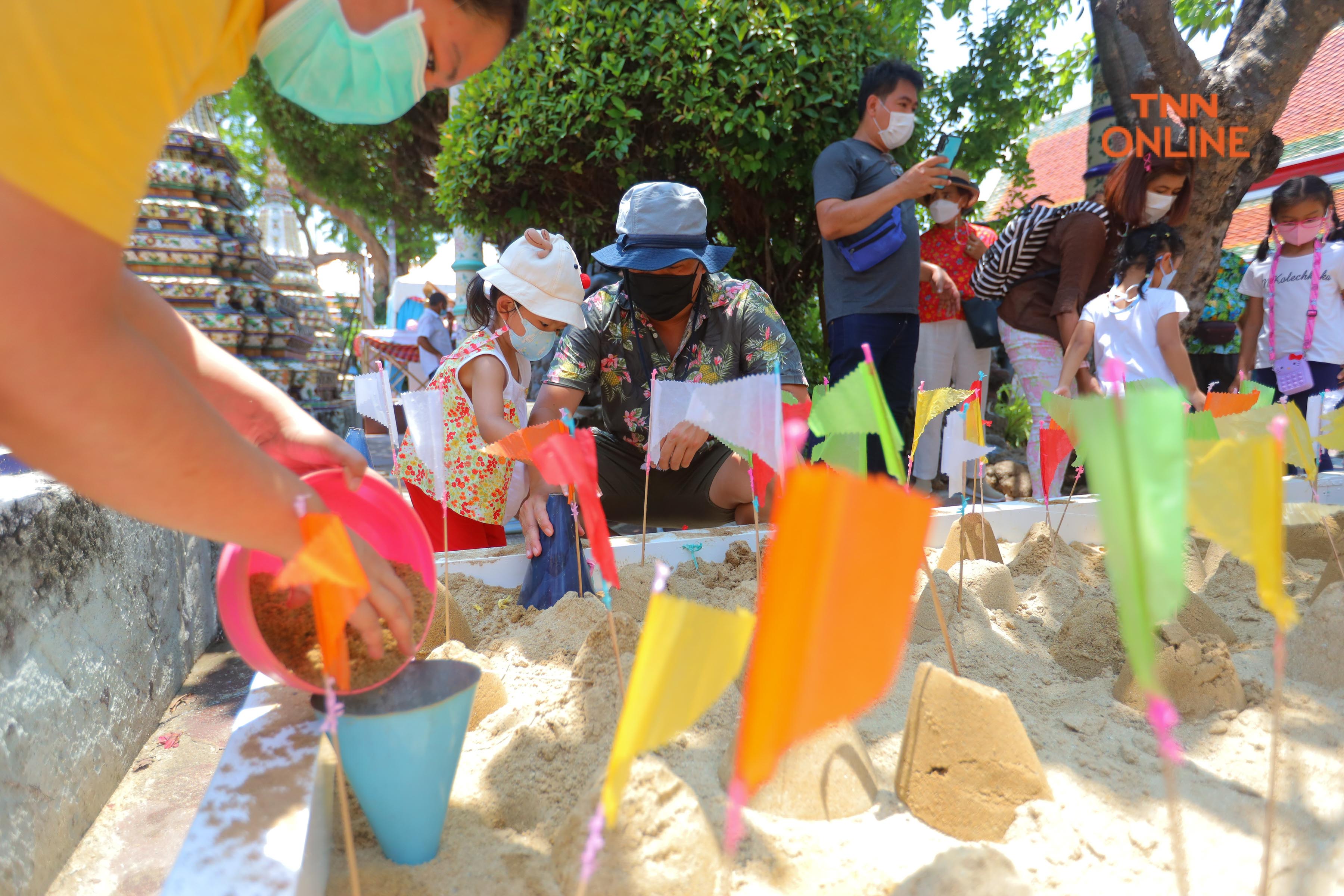 ประมวลภาพ วันครอบครัว นทท.เข้าวัดทำบุญวันสงกรานต์