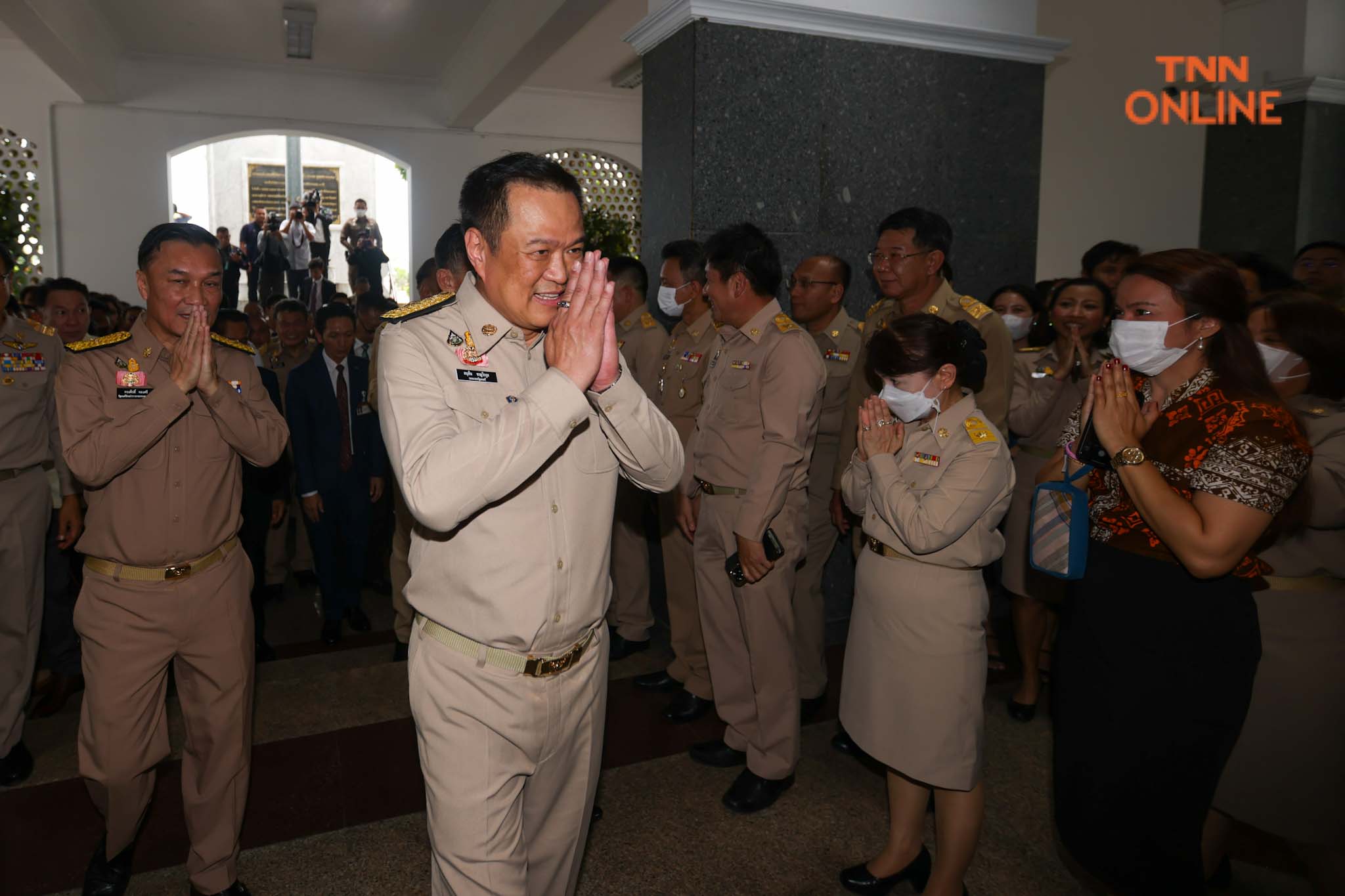 อนุทินเข้ามหาดไทยวันแรก เตรียมทำงานทันที บำบัดทุกข์ บำรุงสุข ปชช.