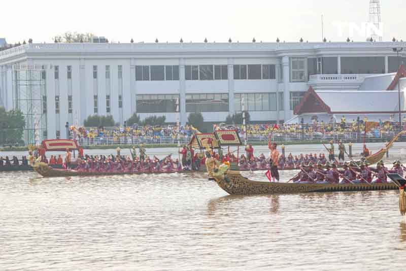 ซ้อมใหญ่เสมือนจริงครั้งแรก ขบวนพยุหยาตราทางชลมารค ในพระราชพิธีเสด็จพระราชดำเนินถวายผ้าพระกฐิน ณ วัดอรุณราชวรารามราชวรวิหาร 