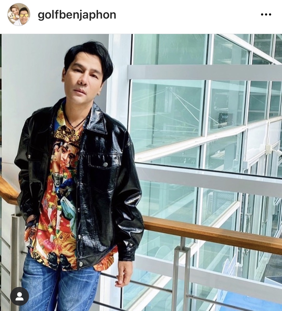 กอล์ฟ เบญจพล อัปเดตหลังเสริมหล่อ ถูกโทรศัพท์แกงหนัก จำหน้าไม่ได้?! กอล์ฟ เบญจพล อัปเดตหลังเสริมหล่อ ถูกโทรศัพท์แกงหนัก จำหน้าไม่ได้?!