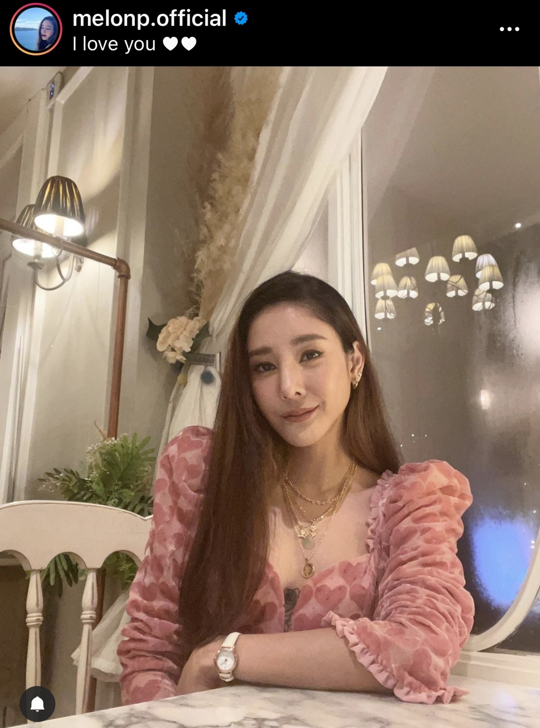 เพจแตงโม เคลื่อนไหว โพสต์ภาพปริศนาคราบคล้ายเลือด เพจแตงโม เคลื่อนไหว โพสต์ภาพปริศนาคราบคล้ายเลือด