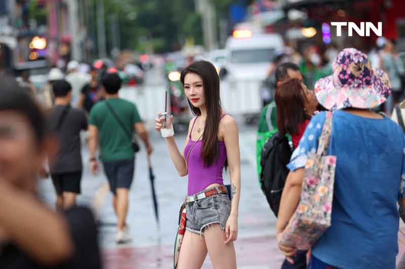 กทม. ชวนลดใช้รถ เพ้นท์สีถนนบรรทัดทองเพิ่มพื้นที่คนเดิน ในงาน Bangkok Car Free 2024