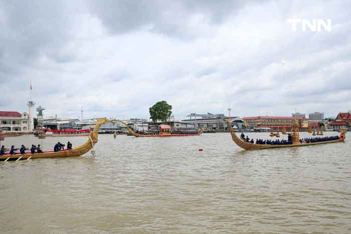 กองทัพเรือเตรียมความพร้อม ผูกทุ่นประกอบกาพย์เห่เรือเฉลิมพระเกียรติในหลวง