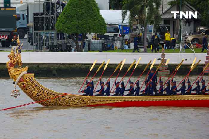 กองทัพเรือเตรียมความพร้อม ผูกทุ่นประกอบกาพย์เห่เรือเฉลิมพระเกียรติในหลวง